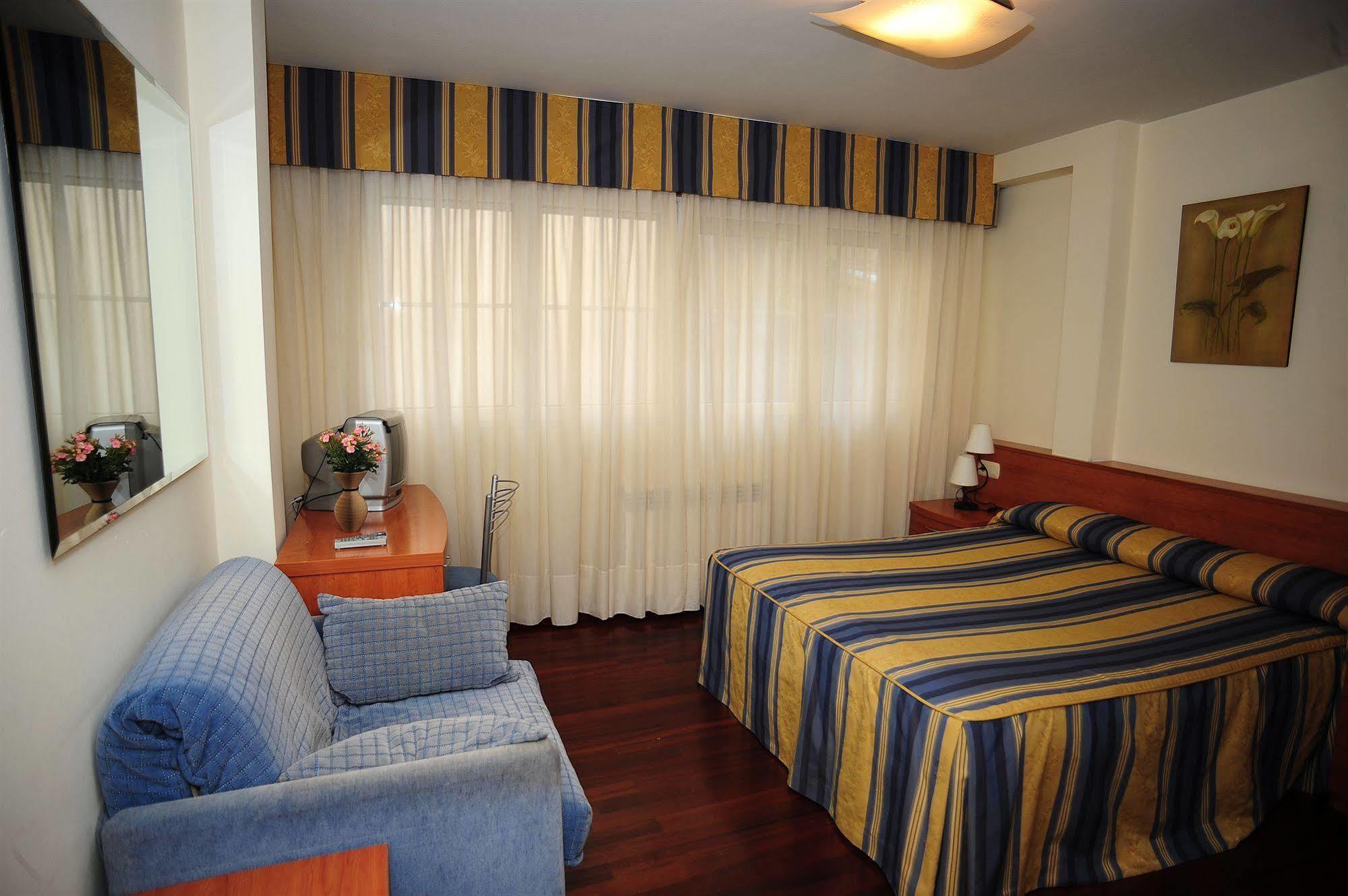 Hotel Hórreo Santiago de Compostela Kültér fotó